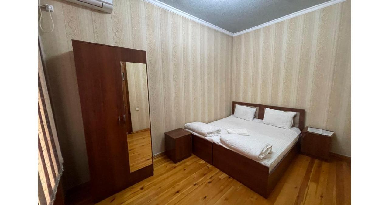 Old Inn Hostel Ташкент Экстерьер фото