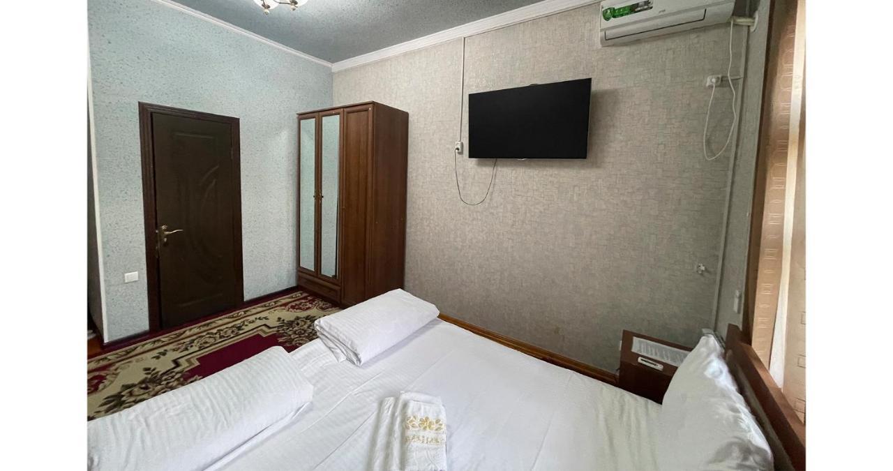 Old Inn Hostel Ташкент Экстерьер фото