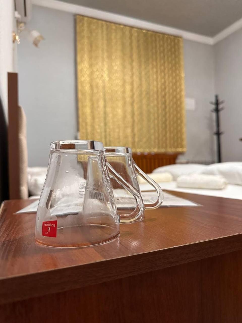 Old Inn Hostel Ташкент Экстерьер фото